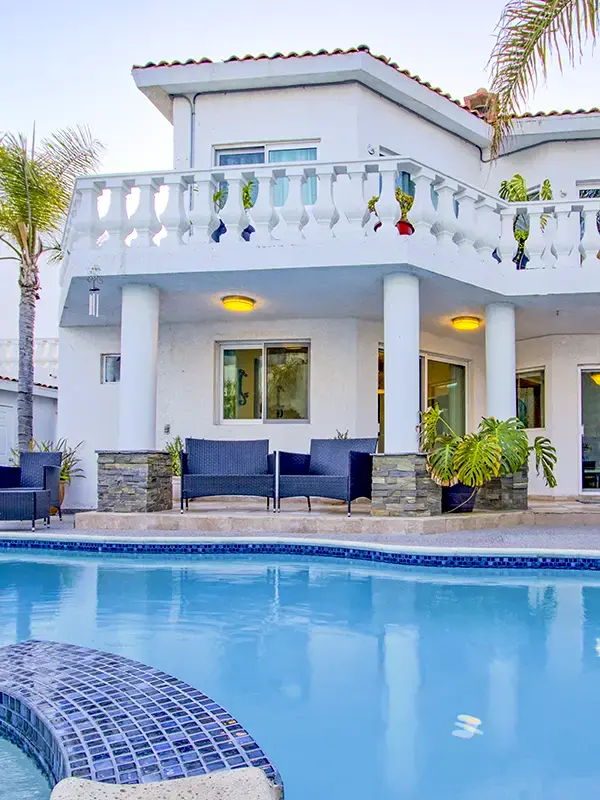 twilight house pool swimming