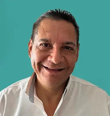 Dr. Leobardo Acosta - Doctor in Charge